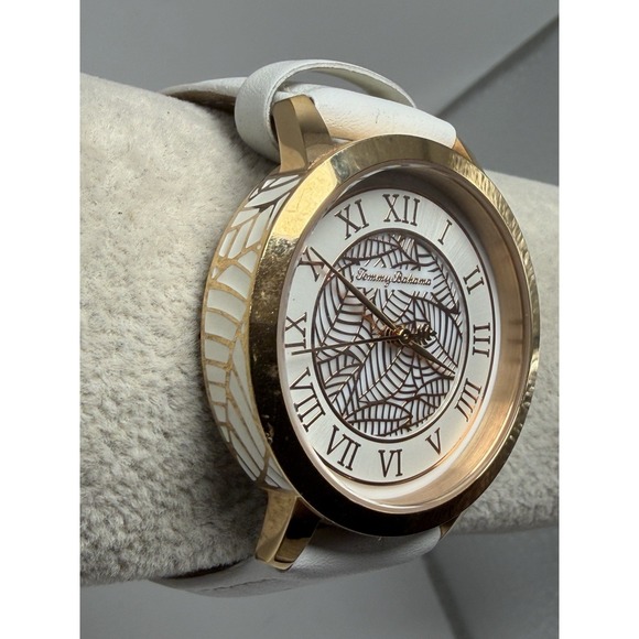 Tommy Bahama TB00033-03 New Battery Floral Ladies Watch 36MM 7.5" Leather Band - Picture 3 of 12